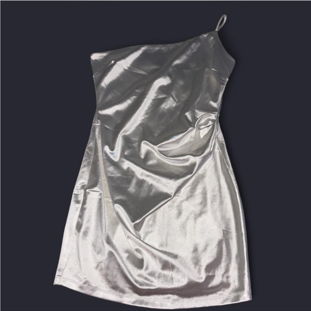 NWT Windsor One-Shoulder white Satin Cocktail Dress